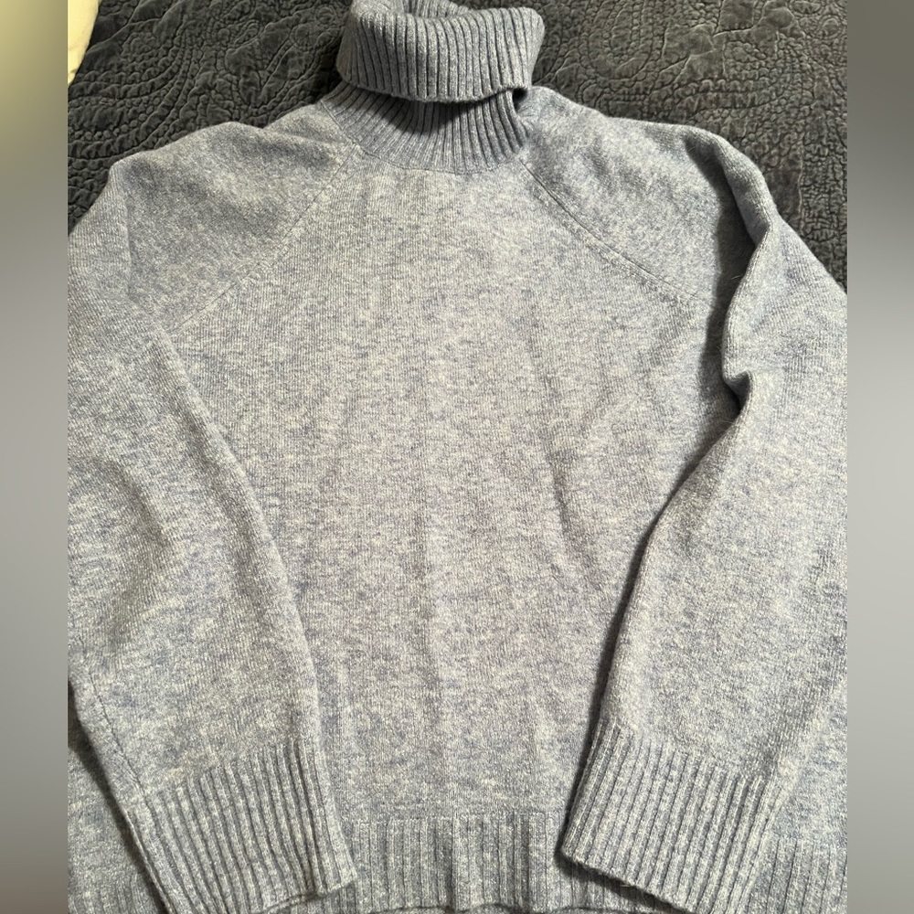 J Crew women’s turtleneck sweater. Light blue. Size L.